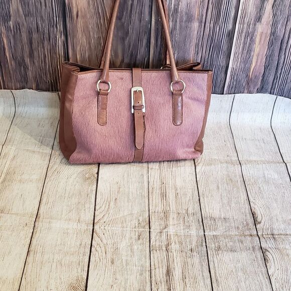 Mania Leather Purse  - Picture 15 of 15